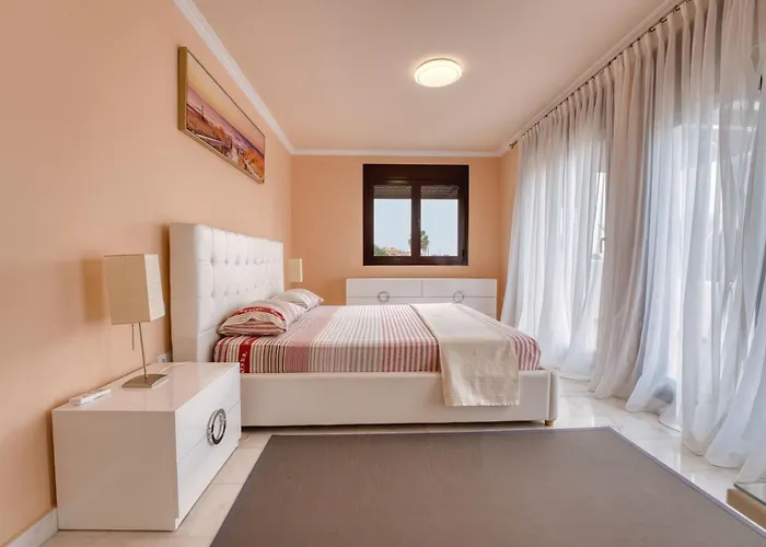 Villa Laurisilva In Amarilla Golf